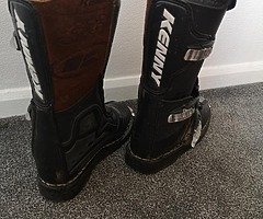 Motorcross kids outfit and boots