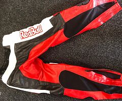 Leather motorcycle trousers