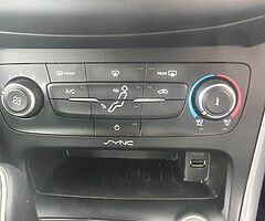 2015 Ford Focus 1.5 Tdci Sat Nav 2 year nct - Image 7/10
