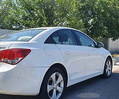 vand chevrolet cruz