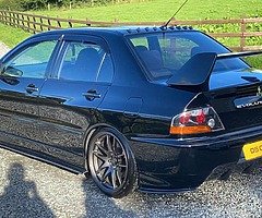 Mitsubishi evo 8 - Image 4/4