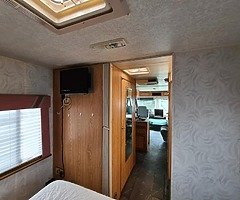 2003 Georgie Boy Rv Motorhome Diesel - Image 9/10