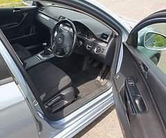 Vw Passat R-line 2.0 TDI 2009 - Image 3/9