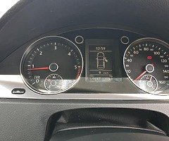 Vw Passat R-line 2.0 TDI 2009 - Image 8/9