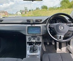 Vw Passat R-line 2.0 TDI 2009 - Image 9/9