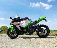 Kawasaki ZX10R 2016 - Image 4/5