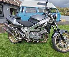 1993 Honda VFR - Image 6/8