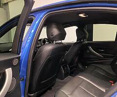 2015 BMW Series 3 - Image 9/10