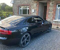 September 2011 Audi a5 black edition - Image 8/10