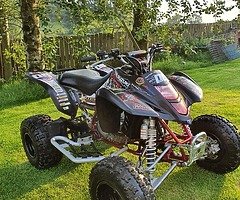 Suzuki ltz400 (limited edition)