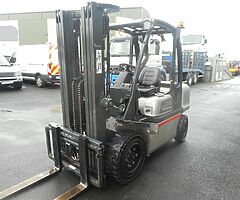 FOR SALE: Nissan 30 Forklift - Image 3/7