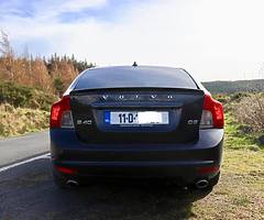 Volvo S40 - 2011 automatic