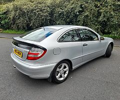 MERCEDES C220 2008 AUTOMATIC - Image 6/8