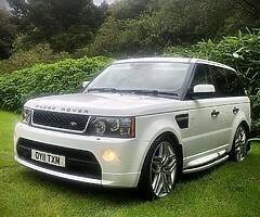IMMACULATE.      Range Rover Sport                         Autobiography