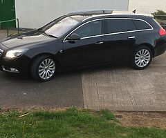 2010 insignia elite model full leather only 126k I’m 2nd owner from new cannot fault the car, drives