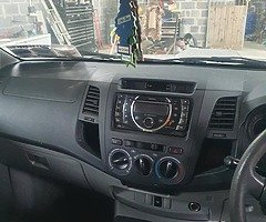 Toyota Hilux - Image 4/10