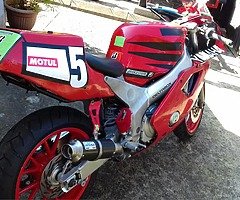 1996 Yamaha YZF-R - Image 3/4