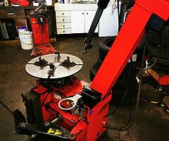 CORGHI  A2019 FULLY AUTOMATIC TYRE CHANGER