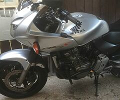 2001 Honda hornet 600 cc  13.000 miles - Image 10/10
