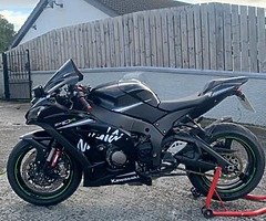 2016 KAWASAKI ZX10R KRT LIMITED WINTER TEST ED.