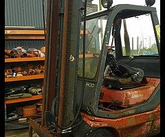 Forklift - Image 4/8