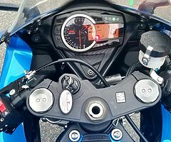 2016 GSXR600 only 2800miles - Image 6/7