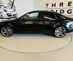 2012 AUDI A4 BLACK EDITION STYLE - Image 3/8