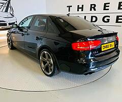2012 AUDI A4 BLACK EDITION STYLE - Image 4/8