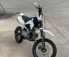 2016 Stomp 125cc Pitbike