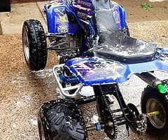 Suzuki lt80