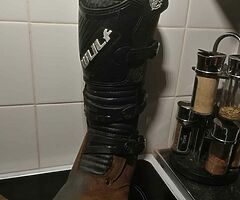 Trials and motocross boots