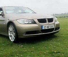 E90