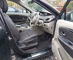 Renault Megan 7 seater - Image 5/9