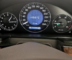 Mercedes Benz 2007 e320 CDI - Image 8/8