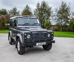 2014 Land Rover Defender 90