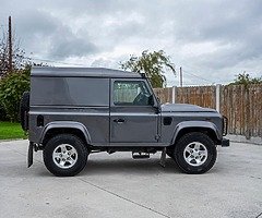 2014 Land Rover Defender 90 - Image 4/10