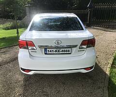 Toyota Avensis Business Edition with 27 month NCT - Image 4/10