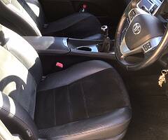 Toyota Avensis Business Edition with 27 month NCT - Image 7/10