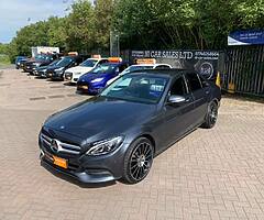 MERCEDES C220 AMG BLACK EDITION - Image 7/10