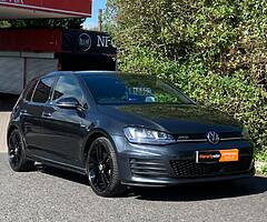 VOLKSWAGEN GOLF GTD - Image 8/10