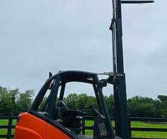Linde Diesel Forklift