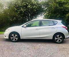 2015 Nissan Pulsar - Image 4/10