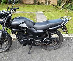 ** 2OO7 YAMAHA YBR 125 **