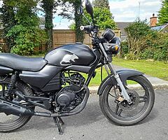 ** 2OO7 YAMAHA YBR 125 **