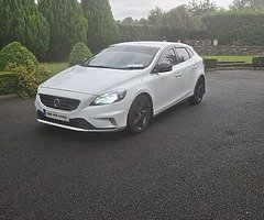 Volvo V40 R-Design - Image 6/10