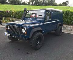 110 Land Rover Defender Td5