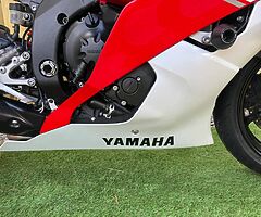 Yamaha R6 - Image 5/10