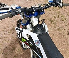 motocross bike - Image 5/7