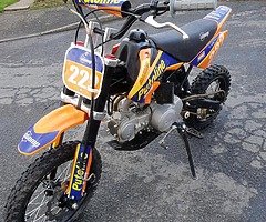 2016 Stomp 120