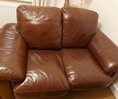 Couch - Image 3/4